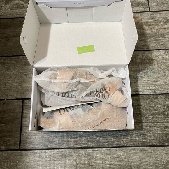 NWT Dream Pairs Wedge Sandal - Picture 12 of 13